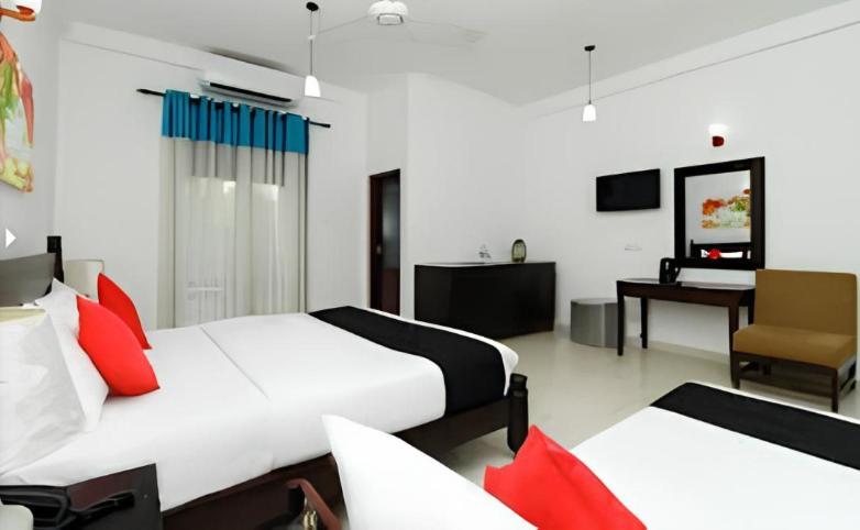 Blue Spring Hotel Wadduwa Εξωτερικό φωτογραφία