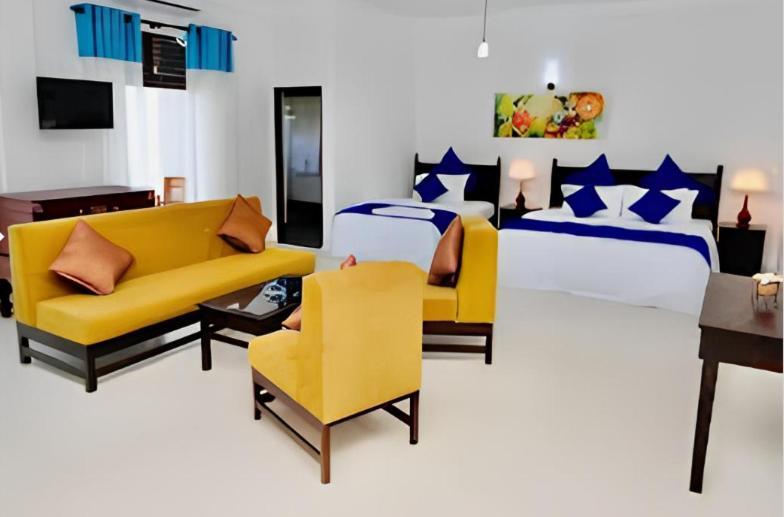 Blue Spring Hotel Wadduwa Εξωτερικό φωτογραφία