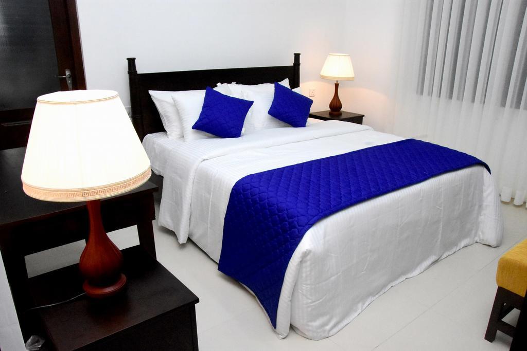 Blue Spring Hotel Wadduwa Εξωτερικό φωτογραφία