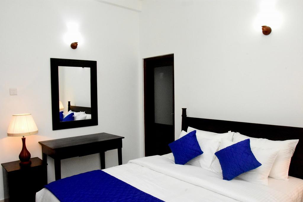 Blue Spring Hotel Wadduwa Εξωτερικό φωτογραφία