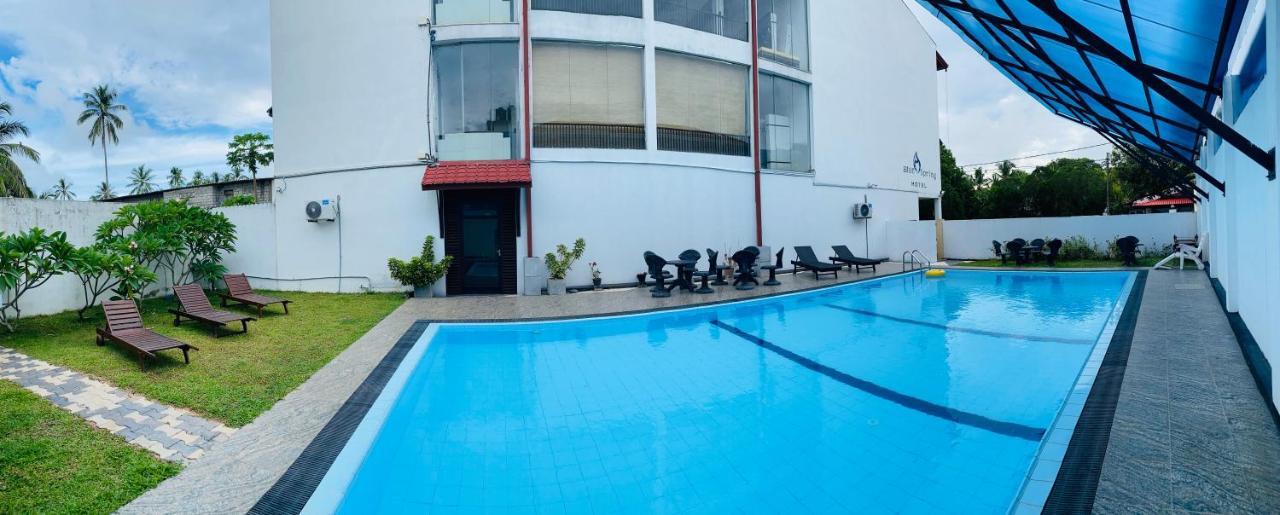 Blue Spring Hotel Wadduwa Εξωτερικό φωτογραφία